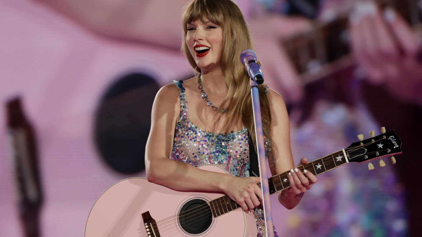 Taylor Swift hace historia en las listas con 'Tortured Poets Oath'
